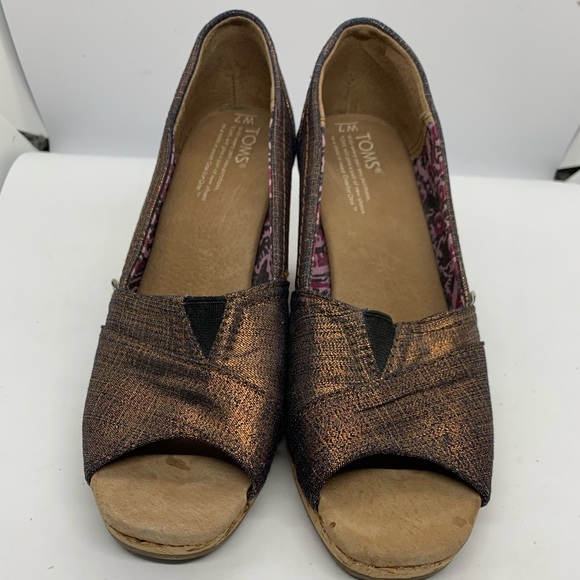 Toms Copper Metallic Open Toe Espadrilles sz 7 - Picture 2 of 7